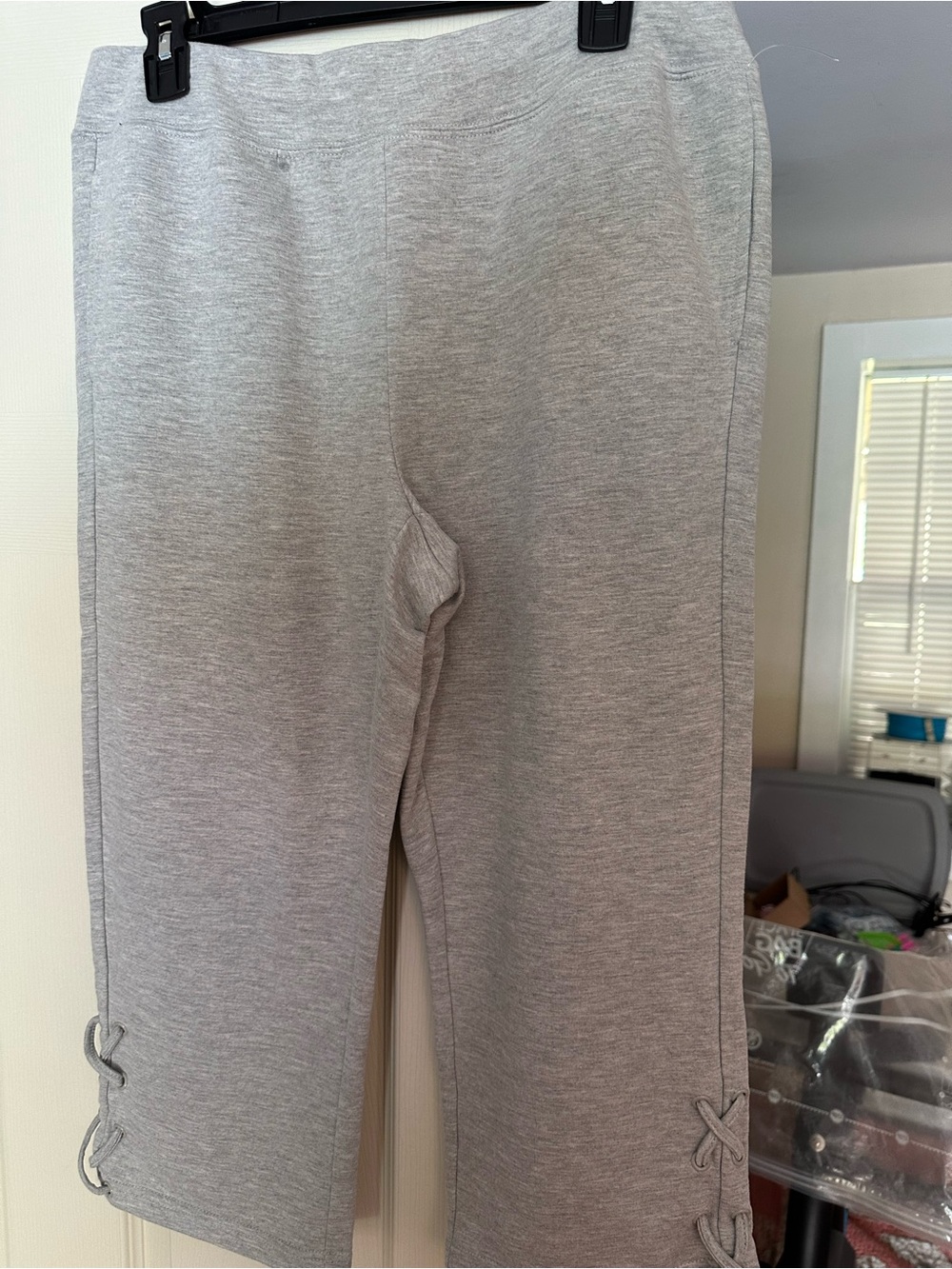 Silverwear Grey Comfy Capris - Medium